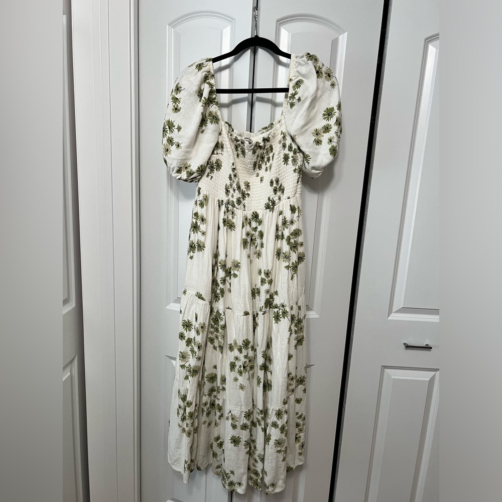 Abercrombie and Fitch Green floral dress